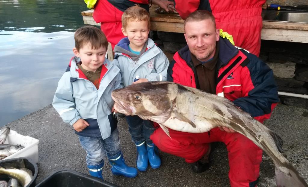 Unsere glücklichen Angler zum Ferienhaus Ferienwohnung Laksen