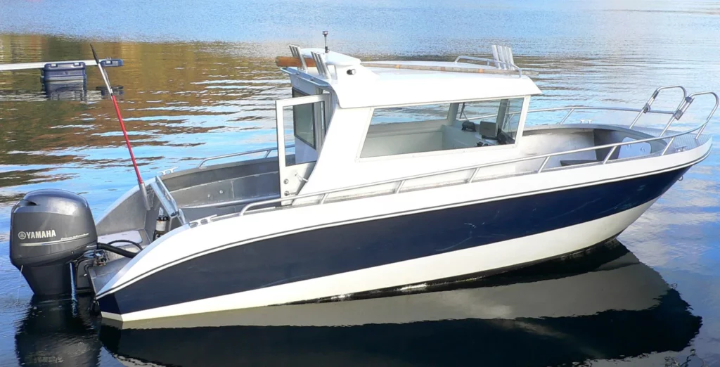 Kværnø 720 Kabine Fjordkick
