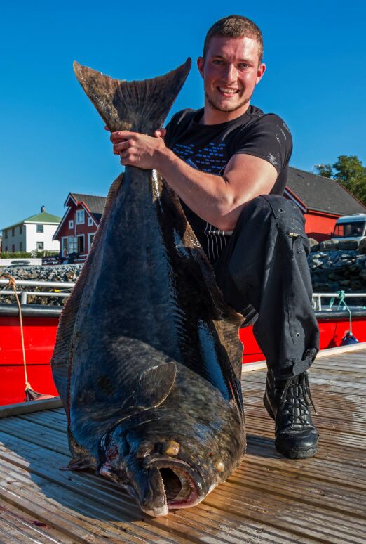 Unsere glücklichen Angler zum Ferienhaus Bessaker SLØYEHUSET